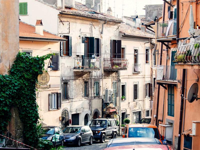 百年孤独<br>lyn4jsut.cn 马孔多雨季